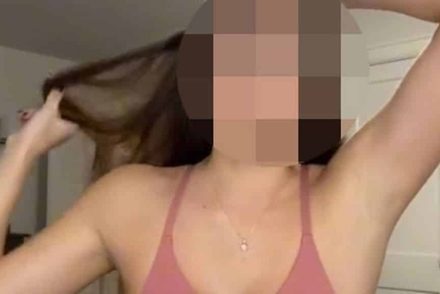 Egy férfi még a saját házában letiltotta randipartnerét, majd közölte, felesége van, aki épp szül