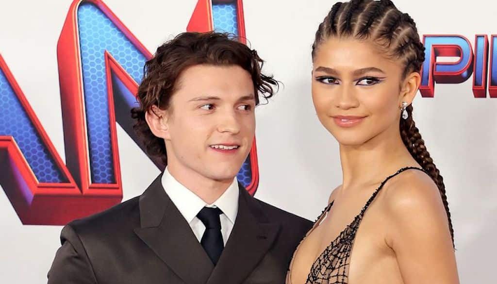 tom-holland-zenday-parkapcsolat-kozos-haz