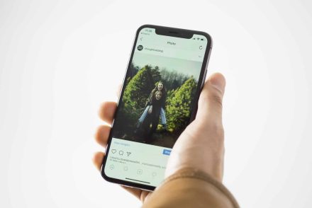 Az Instagram-történeteket hamarosan kedvelni is lehet, így privát üzenet nélkül is lehet majd reagálni rájuk