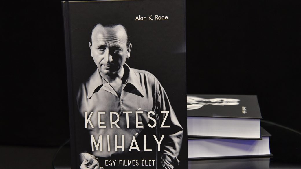 kertesz-mihaly-eletrajzi-konyv-rendezo-michael-curtiz