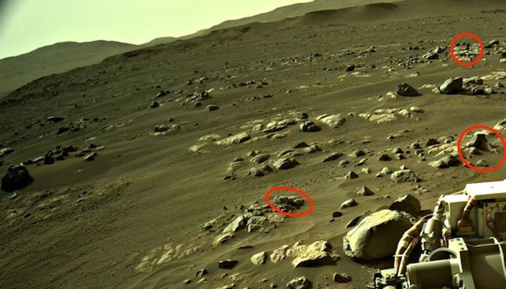 lebukott-nasa-titkoltak-idegenek-letezeset-2