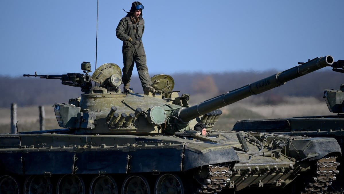 orosz-ukrán háború orosz tank cigányok ellopták