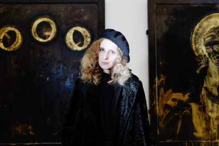 Bebörtönözték a Pussy Riot Masha Alekhináját, mert „szélsőséges propagandát” tett közzé