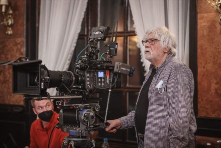 Március 25-én mutatják be a Dunán Vitézy László Az énekesnő című filmjét