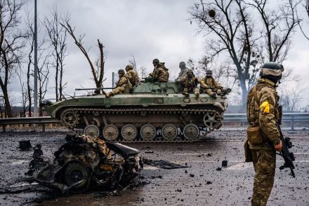 A brit veterán mesterlövész elmondta, miért nem fog elesni Kijev, miben jobbak, mint az oroszok