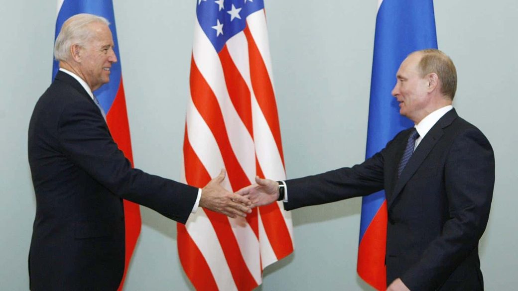 joe biden vlagyimir putyin orosz ukrán háború szankciók