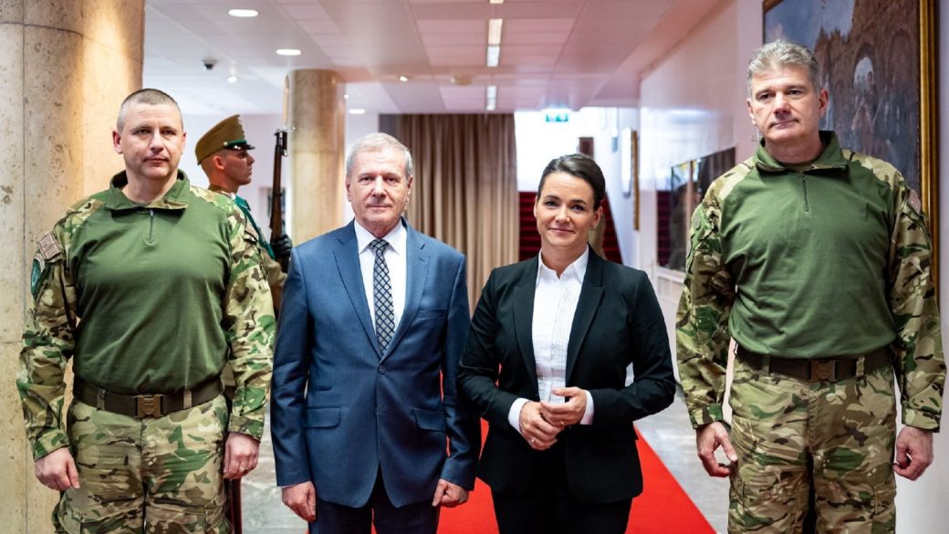 novák katalin köztársasági elnök magyar honvédség