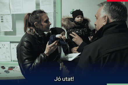 Orbán Viktor az ukrán menekülteknek: „Örülök, hogy látom, sok sikert kívánok maguknak”