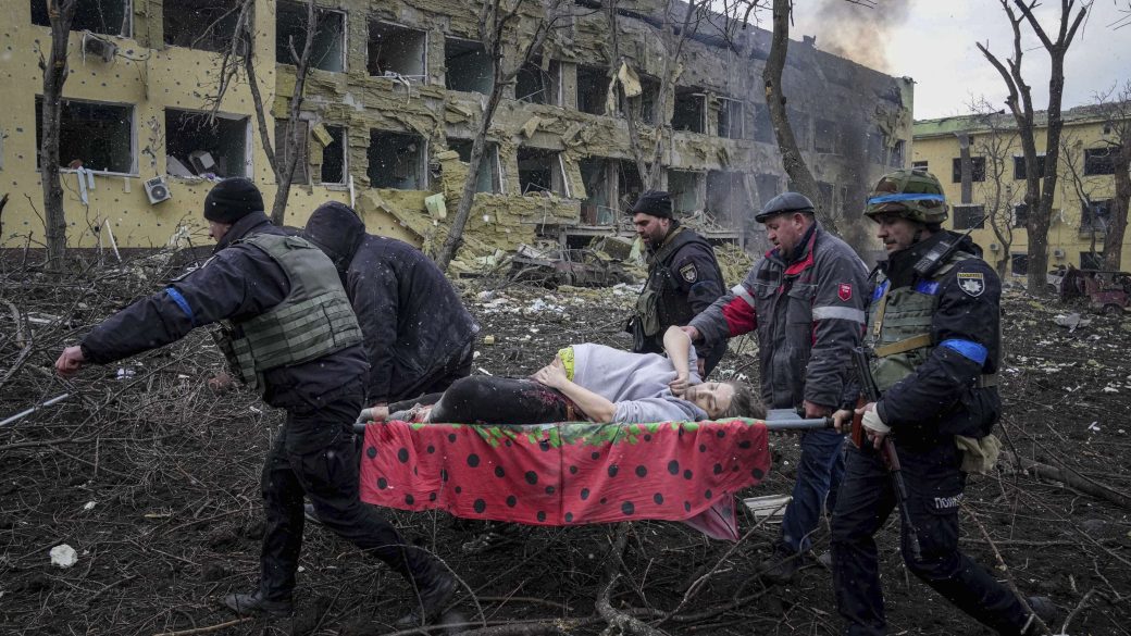 orosz ukran haboru mariupol gyerekkorhaz terhes anyuka