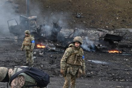 A halottaikat sem tudják megszámolni Mariupolban a folyamatos harcok miatt