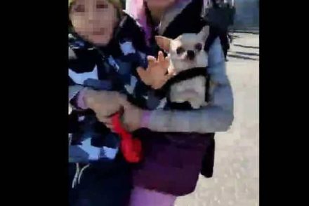 Civilek közé lőttek az orosz katonák Herszonban – mindent videóra vettek a helyiek!