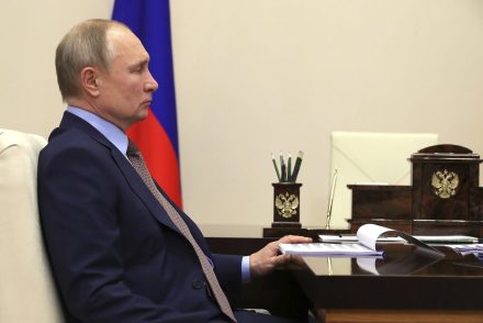 Az orosz anyák kemény választ küldtek Putyin nőnapi üzenetére
