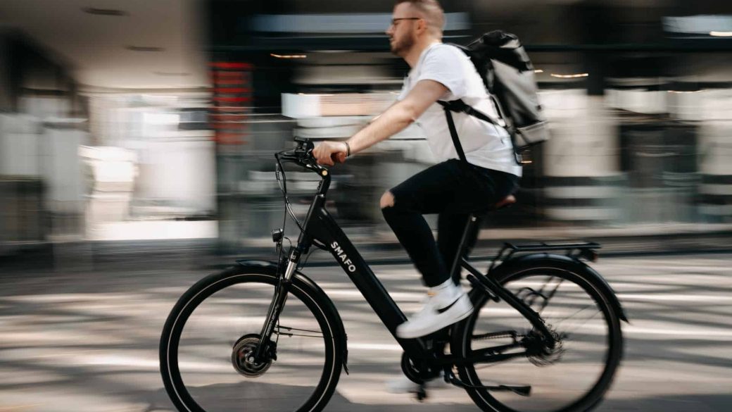 szabalytalan biciklizes szabalysertes reszeg