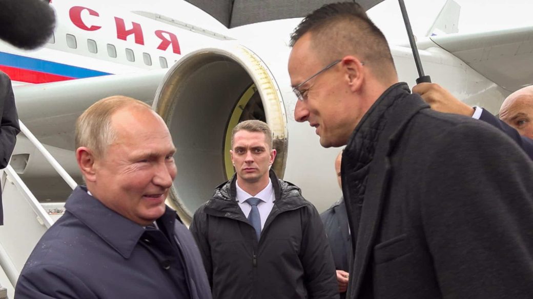 szijjártó péter vlagyimir putyin orosz hekkertámadás magyar külügyminisztérium