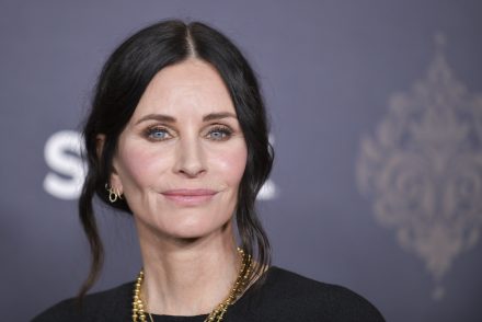 Courtney Cox kipróbálta a Jóbarátok-filtert – jobb lett volna, ha nem teszi