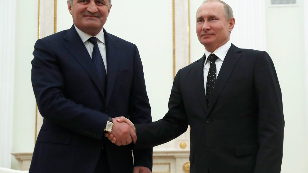 del-oszetia oroszorszag bibilov vlagyimir putyin gruzia