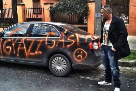 Durva üzenetet kapott a Fidesz-tag, Gáspár Győző: „Vigyázz Gáspár” – ezt az üzenetet fújták Győzike autójára