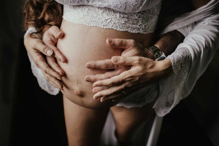 Megindult a szülés, hihetetlen, mit csinált a kismama