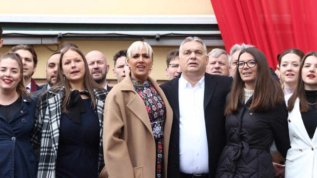 tóth gabi himnusz fidesz orbán viktor kampányzáró választás 2022