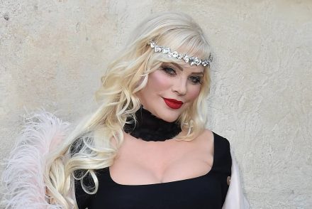 Cicciolina nem mindennapi ajánlatot tett Putyinnak a béke érdekében
