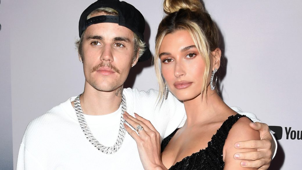 justin-bieber-hailey-bieber-hazassag-hit-vallas