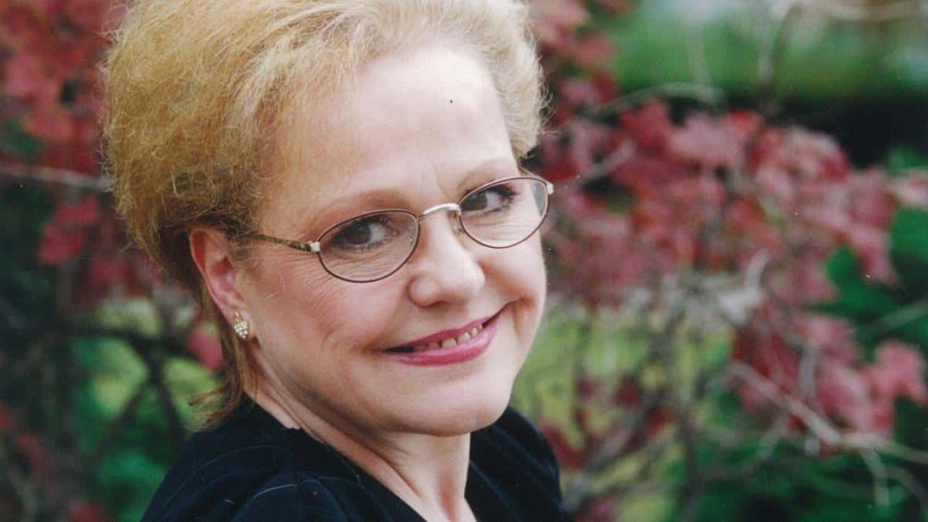 cserhati zsuzsa enekesno fia halala