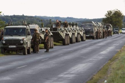 Orosz-ukrán háború: Katonai járművek lepik el a magyar utakat vasárnap