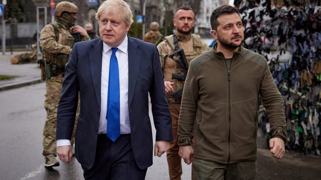 boris-johnson-lemondott-ukrajna-orosz-ukran-haboru
