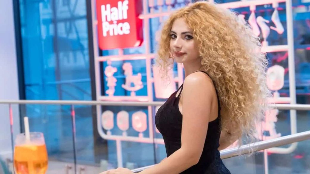 opitz barbi exe bosszuporno meztelen video
