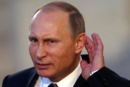 Három merényletkísérlet mellett sorvad el Putyin hatalma egy amerikai szakértő szerint