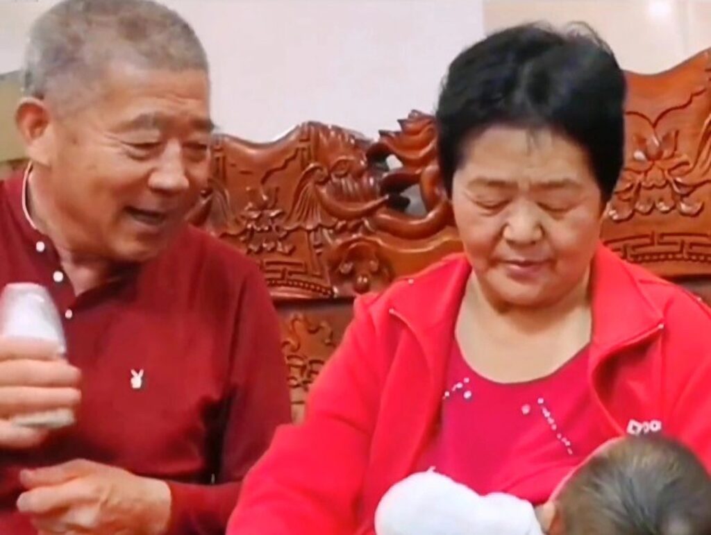Tian Terhesseg Gyerek 67 Evesen Terhes
