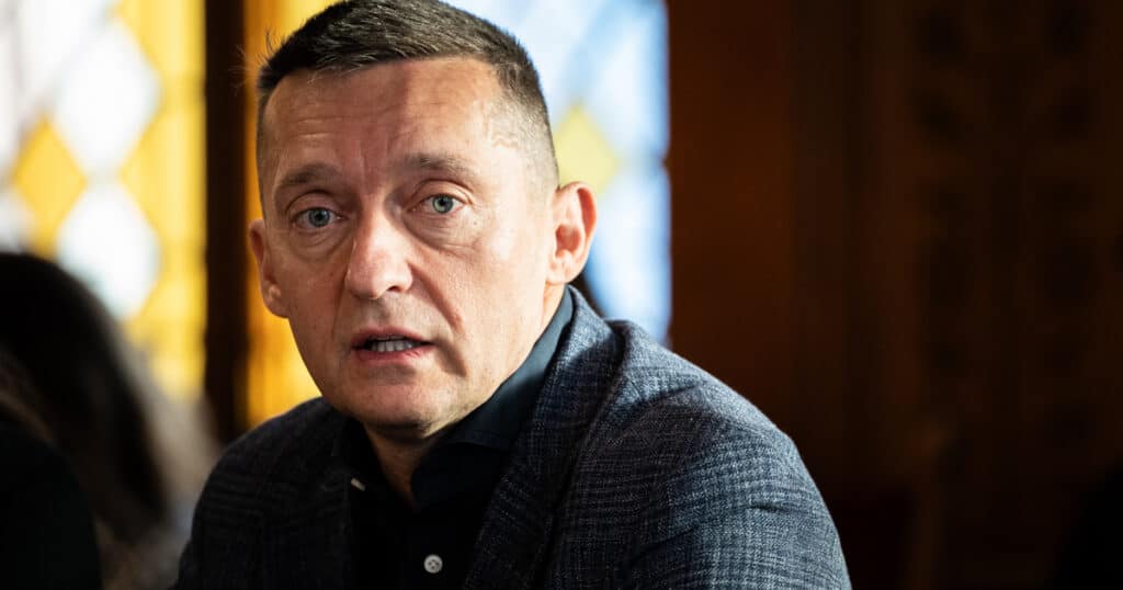Rogan Antal Kislanya Apa Lett Rogan Barbara
