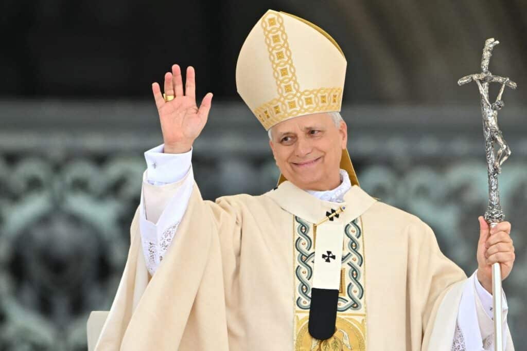 Xiv Leo Papa Gyerekkori Haza Elado