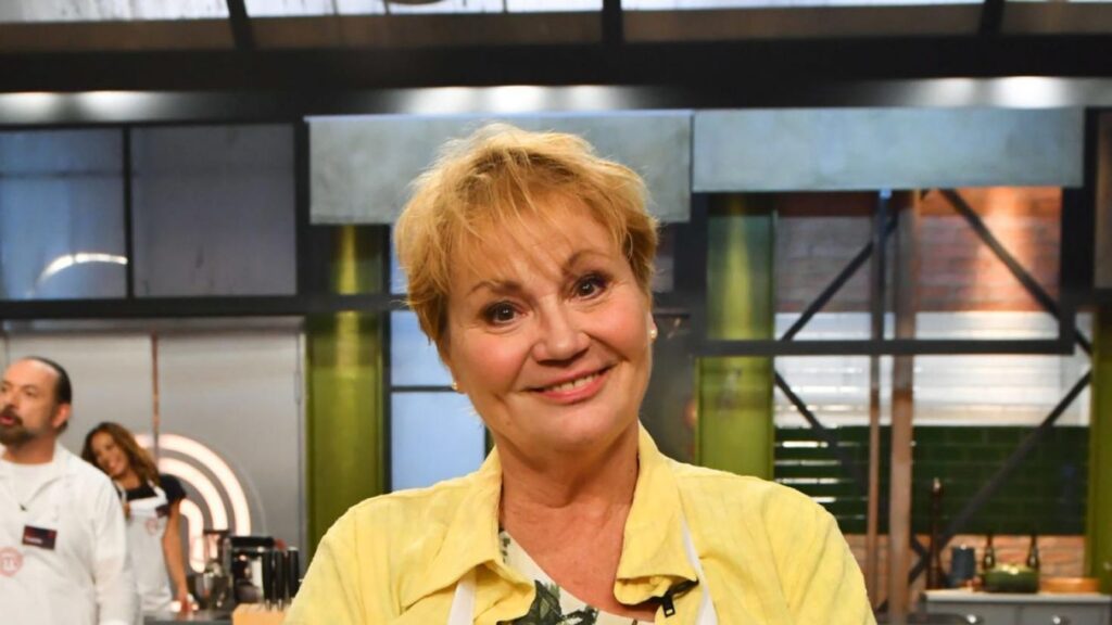 Bay Eva Fenyegetes Kollega