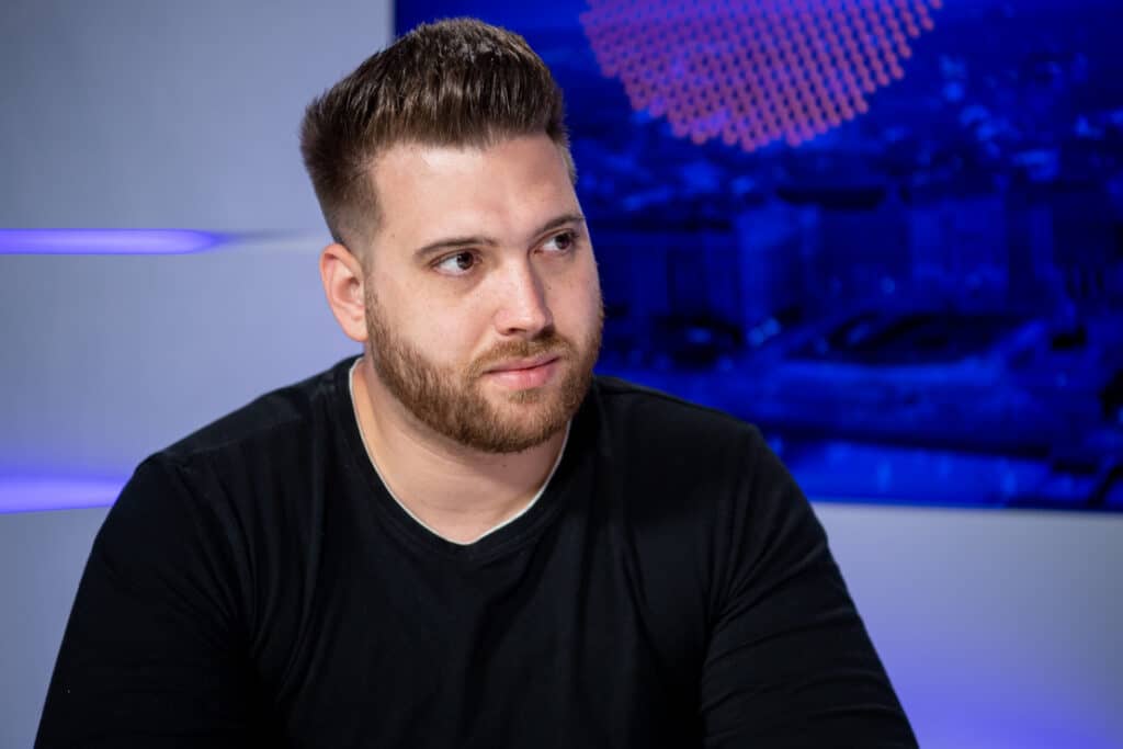 Osvath Zsolt Zsenyei Patrik Megcsalas Exek Csataja