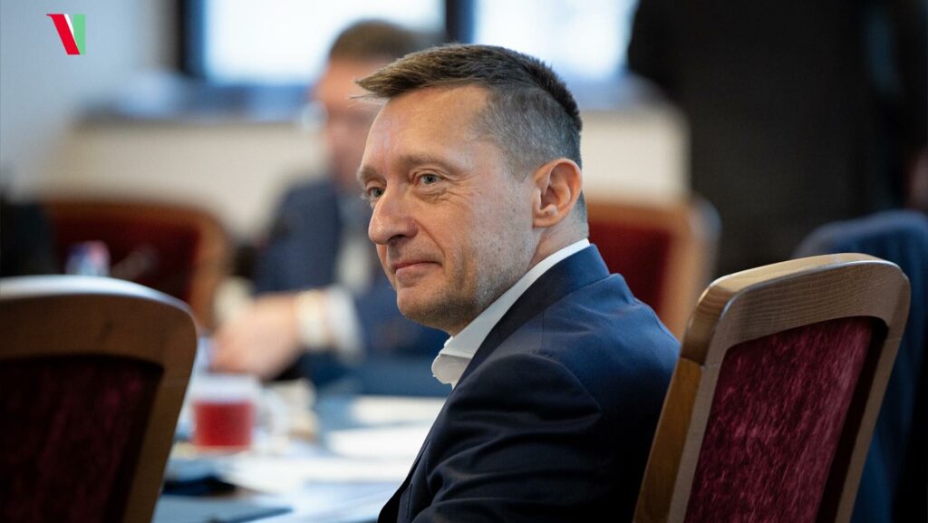 Rogan Antal Miniszterelnoki Kabinetiroda Kuria