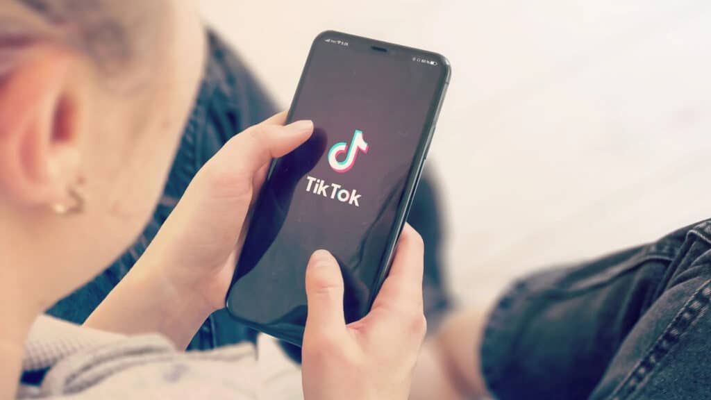 Tiktok-Kihivas-Felgyujtotta-Magat
