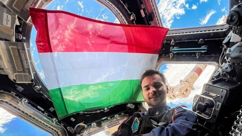 Kapu Tibor Visszaterese
