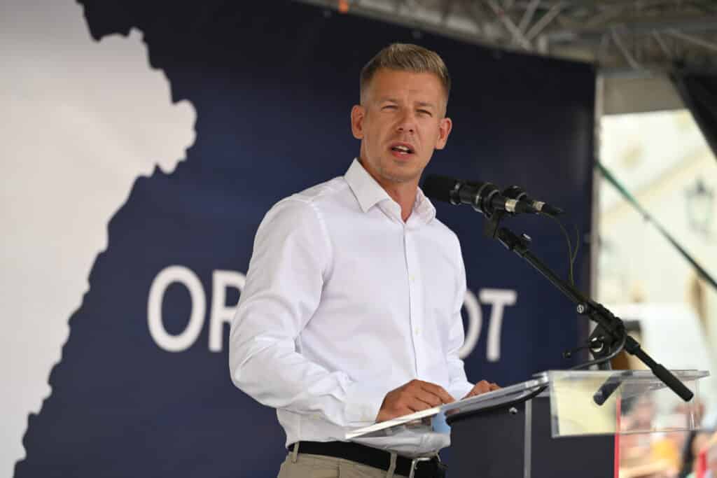 Magyar Peter Orszagjaras Nagy Ervin
