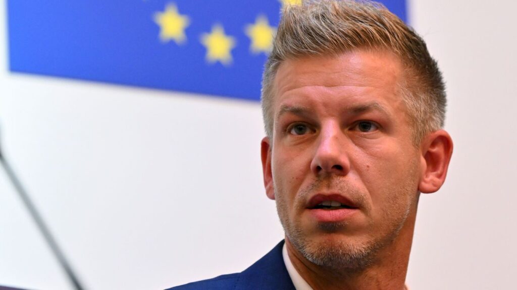 Magyar Peter Tisza Toroczkai Laszlo Mi Hazank Vita