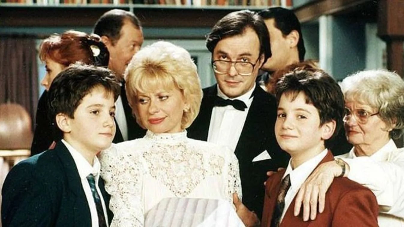 Familia-kft-ujra-teven