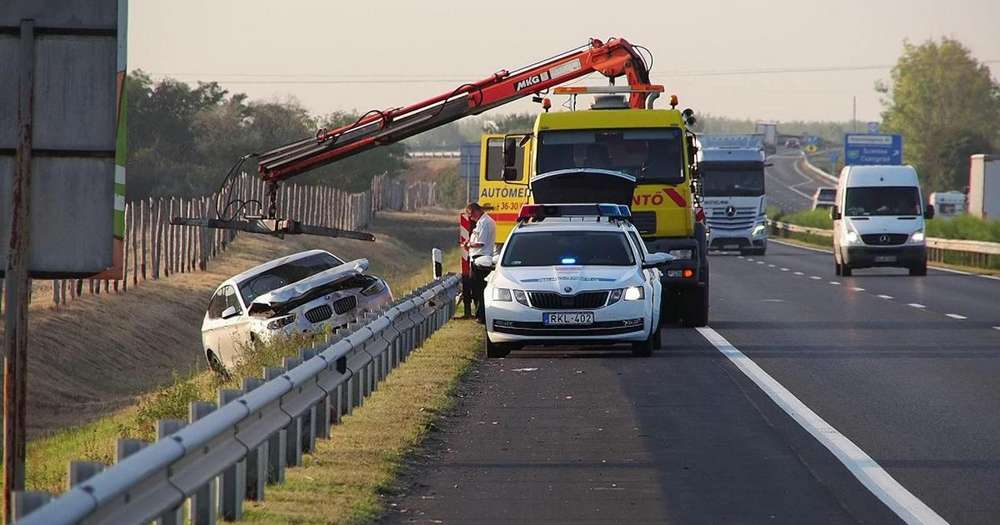 m5 autopalya baleset