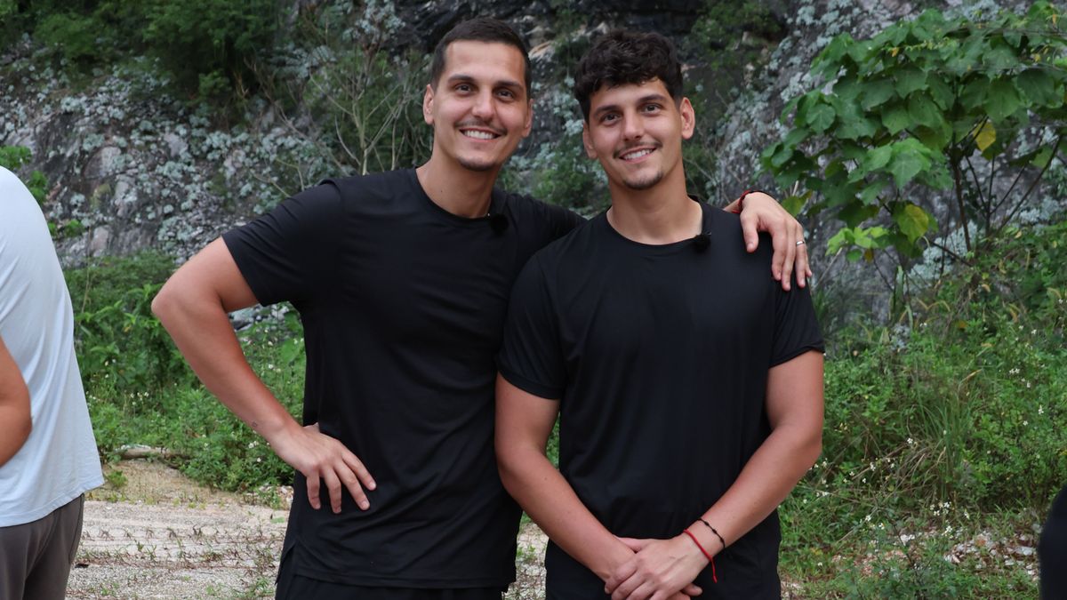 Azsia Expressz Tallos Rita Barbinek Paula Bodi Tesok Trauma