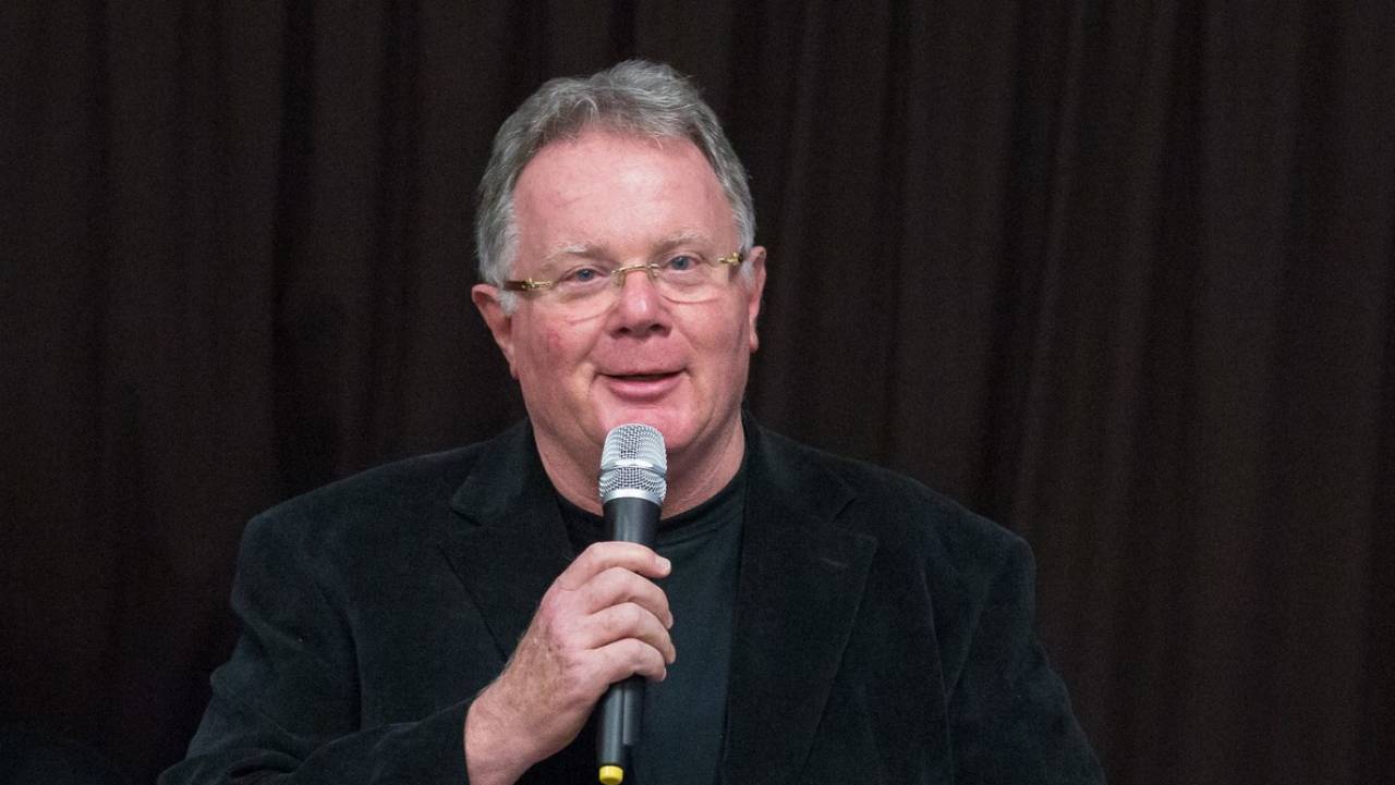 juszt laszlo maganbeszelgetes