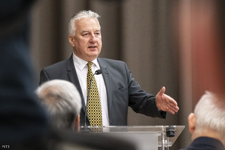 Semjen Zsolt Zsolti Bacsi Szolo Utca