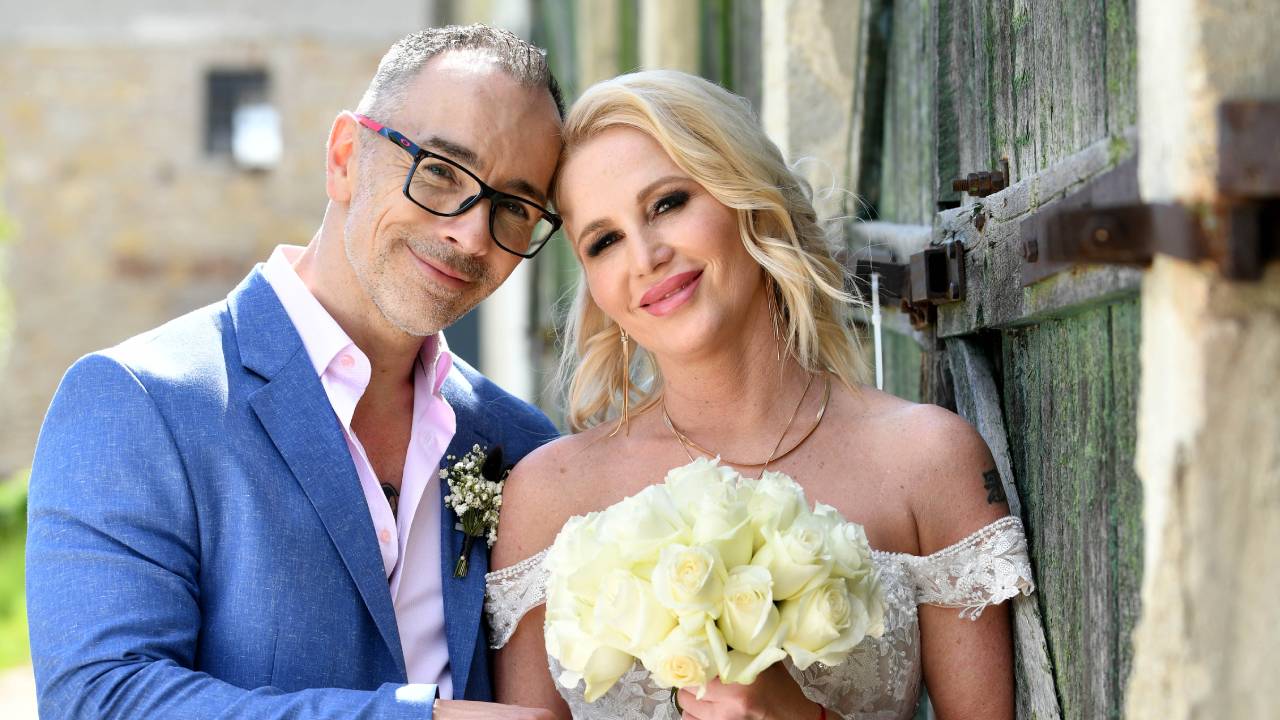 hazassag elso latasra attila panikroham milo viki