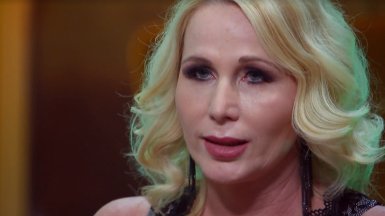 hazassag elso latasra milo viko zaklatas