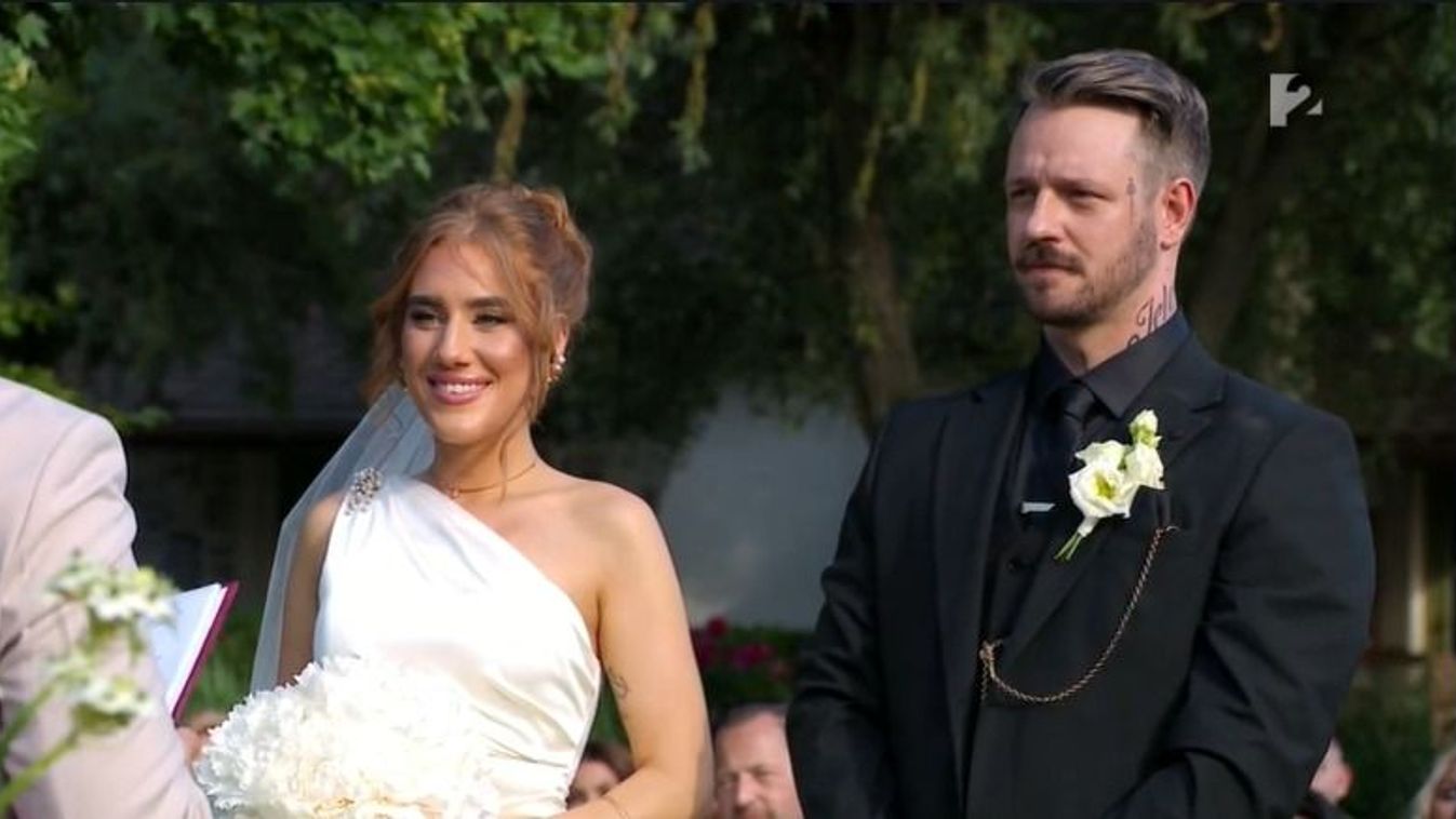 Hazassag Elso Latasra Rebeka Oltar Zene