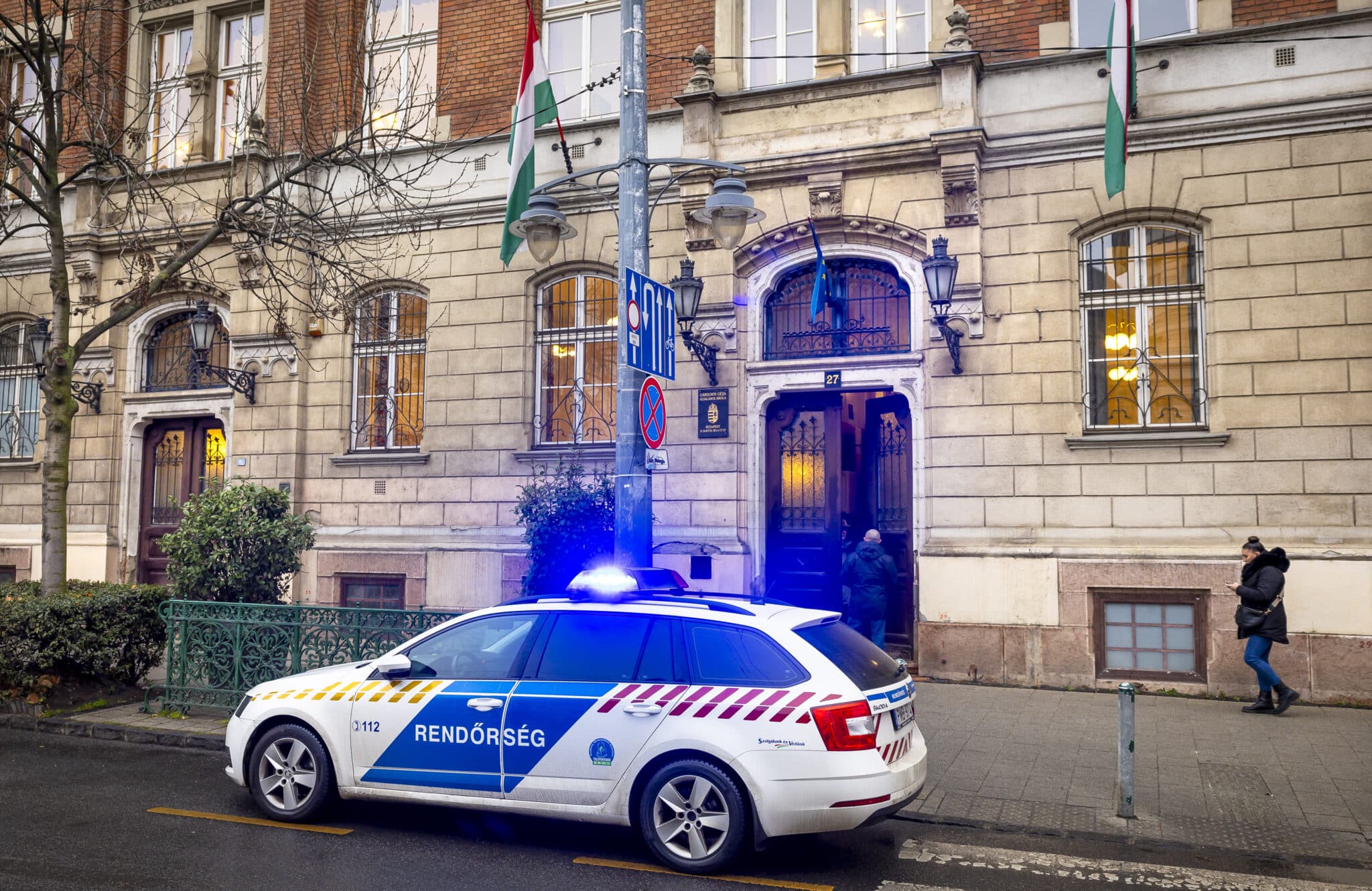 lidl lopas kormanytisztviselo