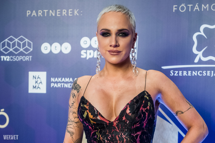 toth gabi megasztar balogh krisztofer